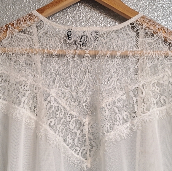 Lulus Cream Lace Open Front Cardigan  Size XS - Picture 6 of 8